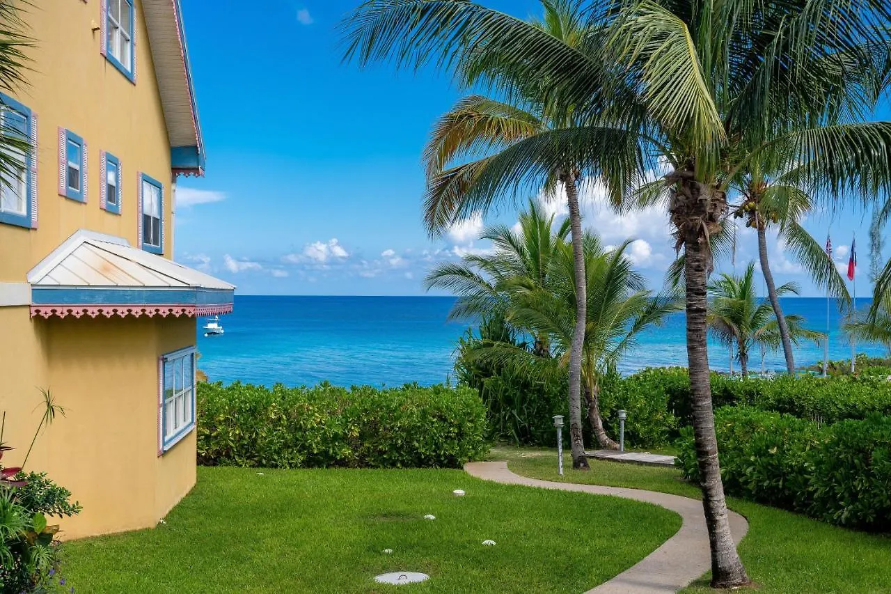 Coconut Bay Villas #116 George Town Holiday home